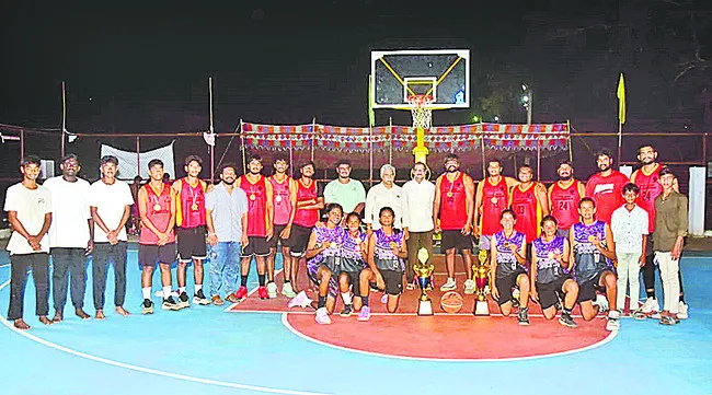 బాస్కెట్‌బాల్‌ పోటీల్లో విజేత రామచంద్రపురం 