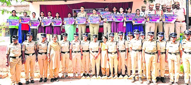 మహిళల భద్రతపై ప్రత్యేక దృష్టి