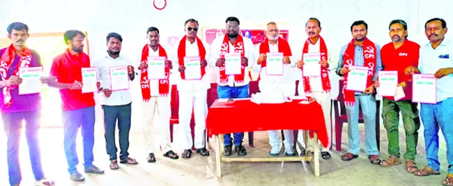 సీపీఐ ఆవిర్భావ వేడుకలు విజయవంతం చేయాలి