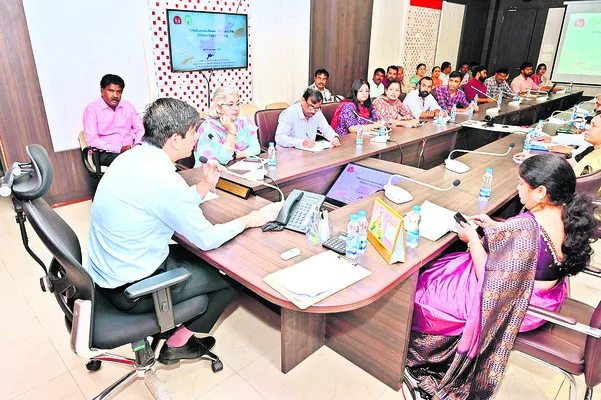 కార్పొరేట్‌కు దీటుగా ప్రభుత్వ వైద్యం 