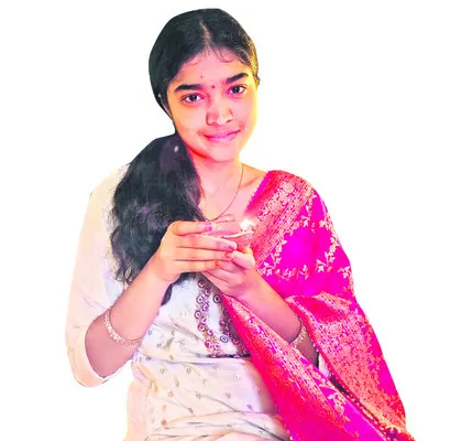 దీప ప్రజ్వలనం.. సర్వం శుభకరం