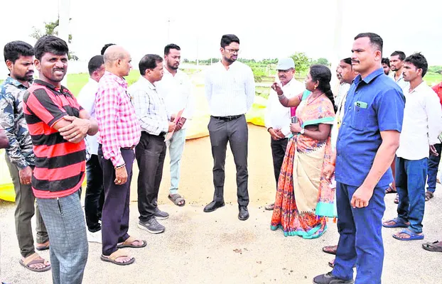 బాల్య వివాహాలు చేస్తే కఠిన చర్యలు 