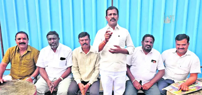 కార్పొరేషన్‌ ఏర్పాటు చేసి రూ.5 వేల కోట్లు కేటాయించాలి 