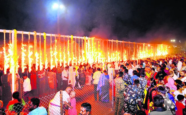 శ్రీశైలంలో నేడు కార్తీక పౌర్ణమి వేడుకలు