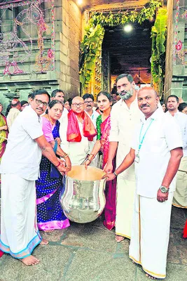 తిరుమలలో సంప్రదాయ ఆహారం అందించాలి 
