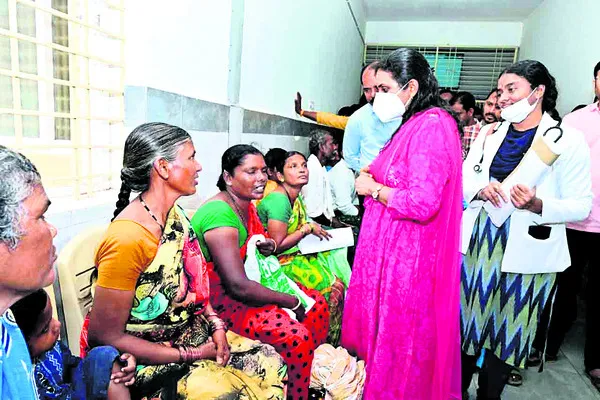 కలెక్టర్‌ ఆకస్మిక తనిఖీలు 