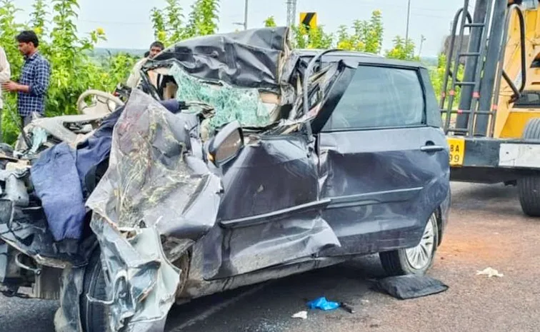 బీదర్‌లో ఘోర ప్రమాదం.. తెలంగాణవాసులు మృతి 