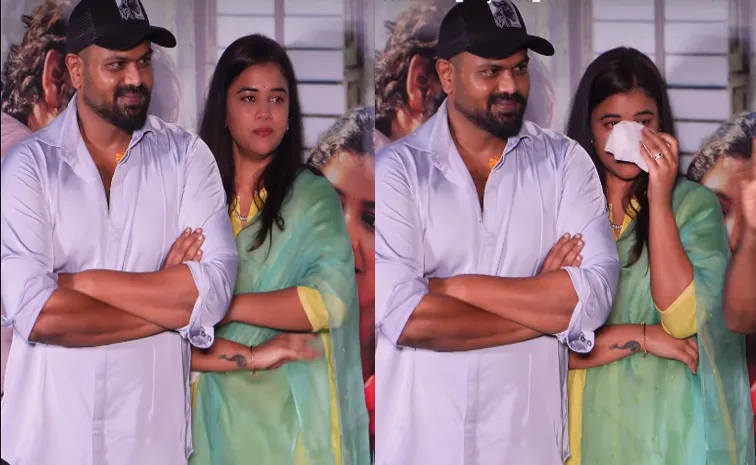 హీరో మంచు మనోజ్‌ సతీమణి ఎమోషనల్.. ఆ ఒక్క పాటతో కన్నీళ్లు!