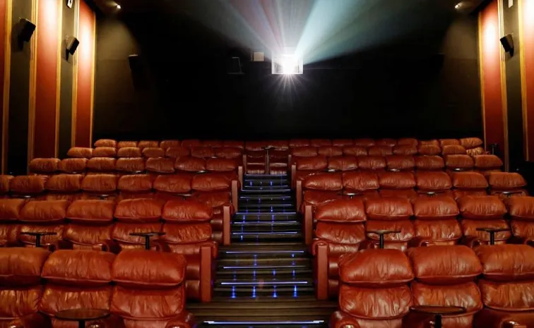 నీళ్ల బాటిల్‌ రూ.100.. కాఫీ రూ.700.. సుప్రీంకోర్టు సీరియస్‌