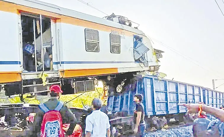 ఛత్తీస్‌గఢ్‌లో ఢీకొన్న రైళ్లు
