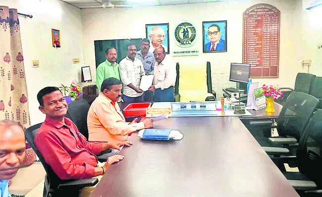 ‘వర్క్‌షాప్‌ మూసివేత ఆలోచన సరికాదు’