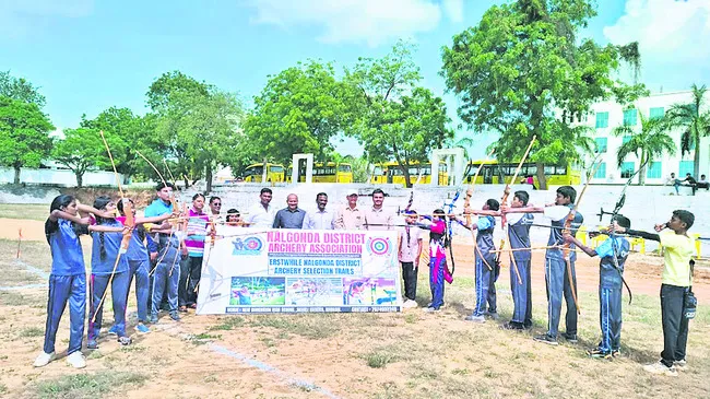 రాష్ట్రస్థాయి ‘ఆర్చరీ’కి 12 మంది ఎంపిక