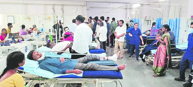 క్షతగాత్రులకు కొనసాగుతున్న వైద్య సేవలు 