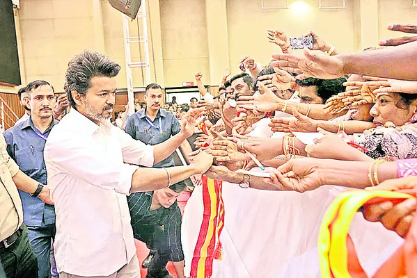 పార్టీ విభాగాలపై చర్చ.. 
