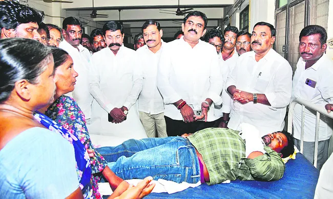 కూటమి నాయకుల కనుసన్నల్లోనే దళితులపై దాడి