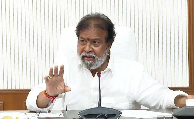 ‘అపాయింట్‌మెంట్‌ లెటర్లు ఇచ్చారు.. మా పోస్టింగ్‌ ఆర్డర్లు ఏవి?’