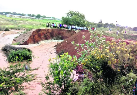 ఆశలకు గండి.. 