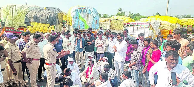 పత్తి కొనుగోళ్లు షురూ