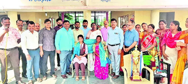 జాతీయస్థాయి పోటీల్లో ప్రతిభ 