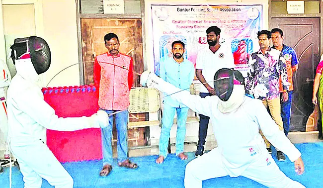 మూడు మండలాల్లోనే వర్షం 