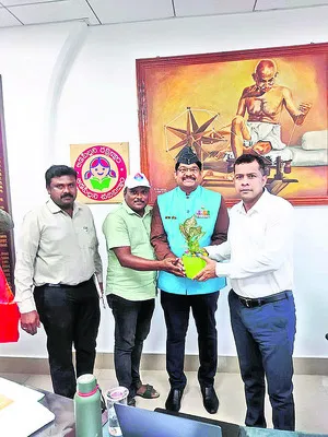 స్కాలర్‌షిప్‌ పథకం  సద్వినియోగానికి పిలుపు 
