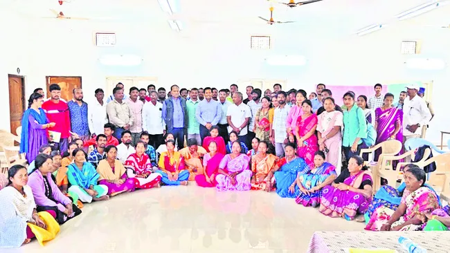 ప్రకృతి వ్యవసాయాన్ని ప్రోత్సహిస్తాం 