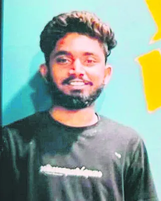 తెలుగు యూనివర్సిటీలో విద్యార్థి ఆత్మహత్య 
