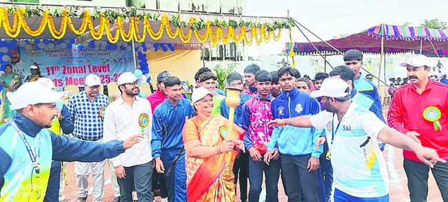 జోనల్‌ స్పోర్ట్స్‌ మీట్‌ ప్రారంభం