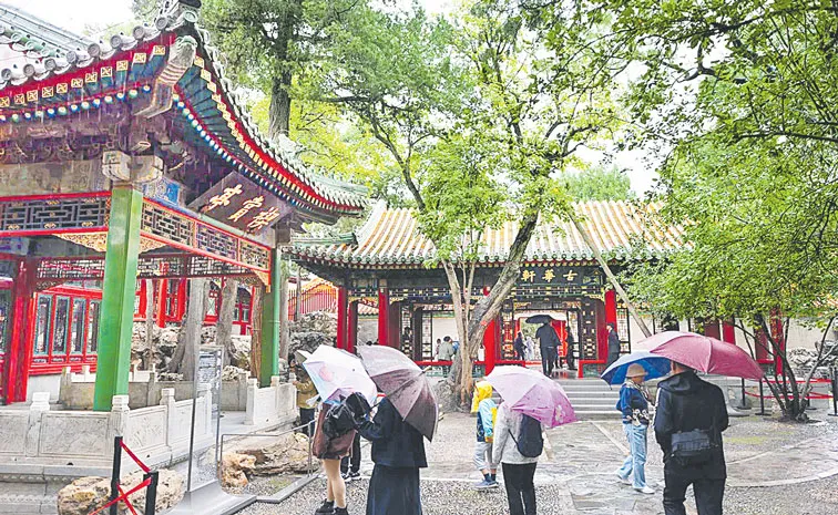 Qianlong Garden at Beijing Forbidden City Opens After a Century
