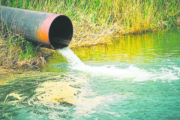 కాలుష్య కష్టాలు..ఎవరూ పట్టించుకోరు 