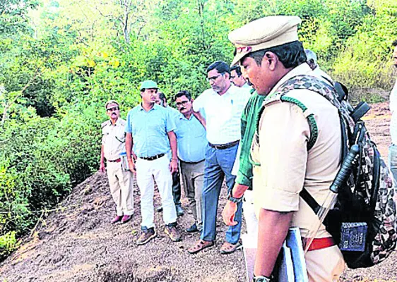 త్వరితగతిన పనులు  పూర్తి చేయాలి
