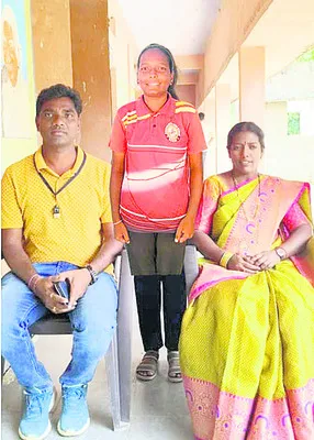 జాతీయస్థాయికి ఎంపిక
