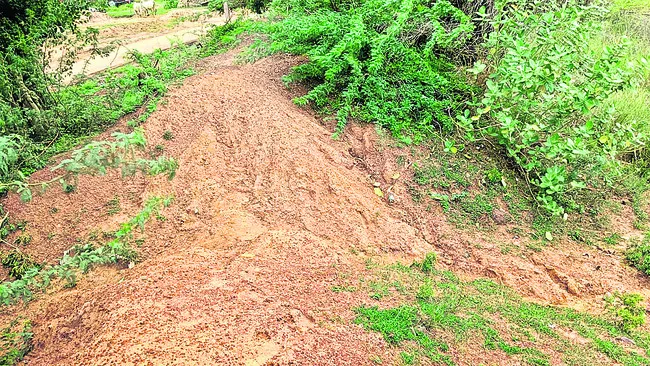 కూటమి నేతల భోజ్యం 