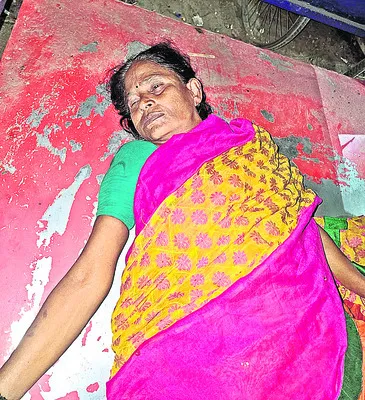 గుర్తుతెలియని మహిళ మృతి 