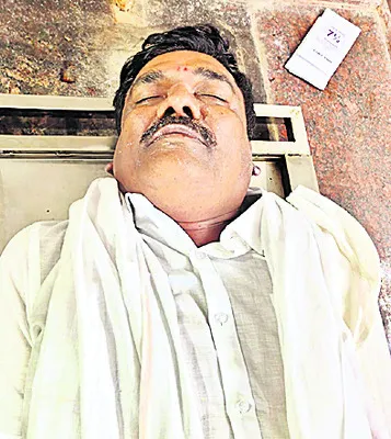 అప్పుల బాధతో చిట్టీల వ్యాపారి ఆత్మహత్య
