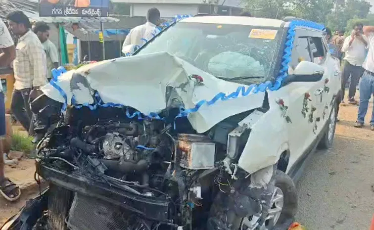 Car Accident At Kakinada District