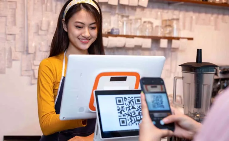 Savings account holders can earn up to Rs 7500 cashback on UPI payments DCB bank offer