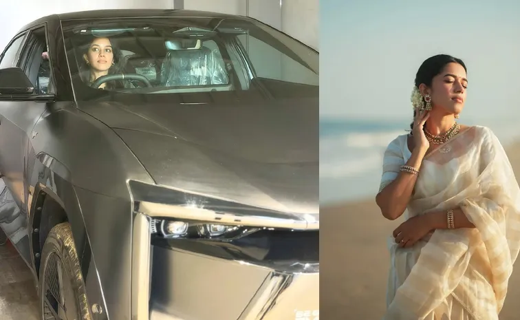 Actress Mirnalini Ravi buying new luxury car