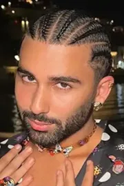 Shameful: Orry Gets Trolled For Calling People Bad Words In Viral Video11