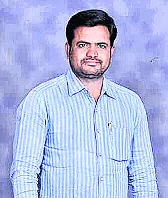 మత్స్యకారులపై కేసులు పెట్టడం సరికాదు 