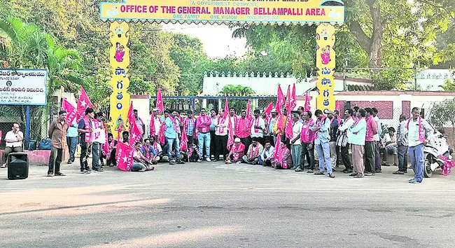 కార్మికుల సమస్యలు పరిష్కరించాలి