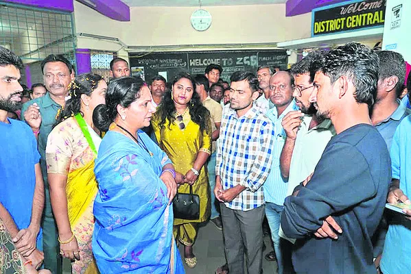 విద్యార్థులు, నిరుద్యోగులకు అన్యాయం 