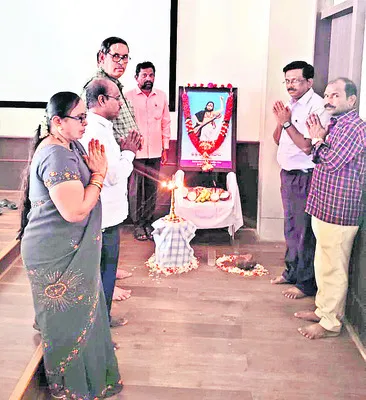 ఆదర్శమూర్తి.. భక్త కనకదాసు 