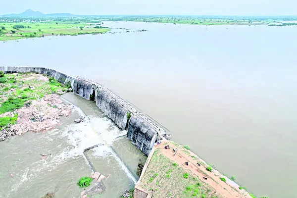 సరళాసాగర్‌.. రికార్డు 