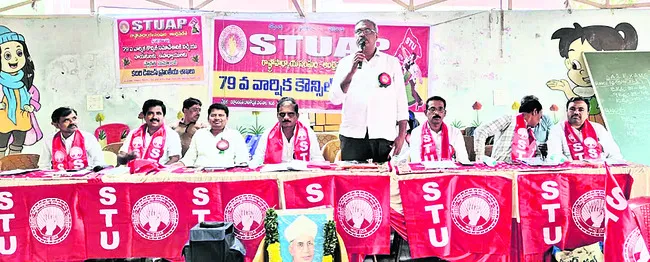 కార్పొరేట్‌కు ఊతమిచ్చేలా సర్కారు నిర్ణయాలు 