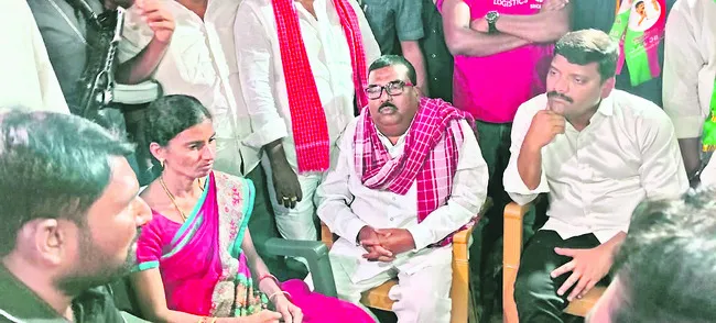 సర్పంచ్‌ ఎన్నికలు సజావుగా జరిగేలా చూడాలి