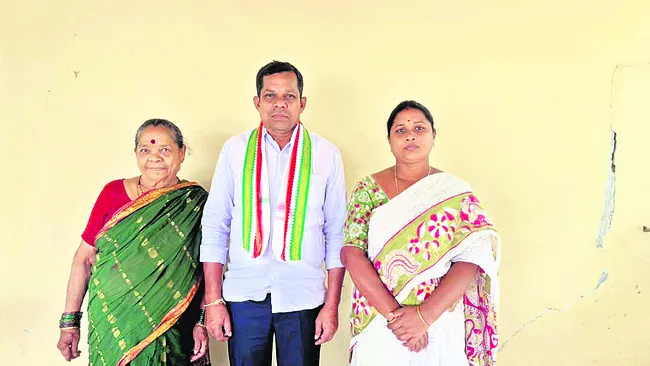 వైఎస్‌ స్ఫూర్తితో రాజకీయాల్లోకి..! 
