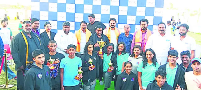 ముగిసిన రాష్ట్రస్థాయి స్విమ్మింగ్‌ పోటీలు