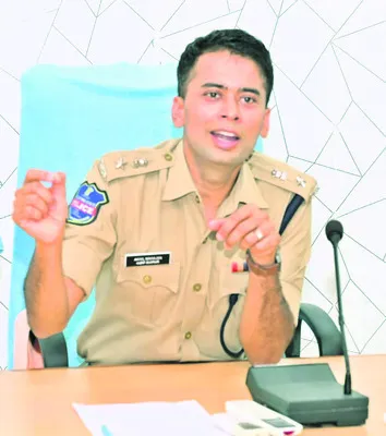 పటిష్ట బందోబస్తు