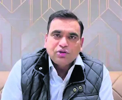 రీజినల్‌ రింగ్‌ రైల్వేలైన్‌ పనులు చేపట్టాలి